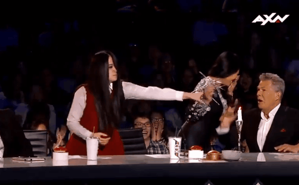 Nhan sắc thật gây bất ngờ của ma nữ nổi tiếng thế giới, chiến thắng Asias Got Talent